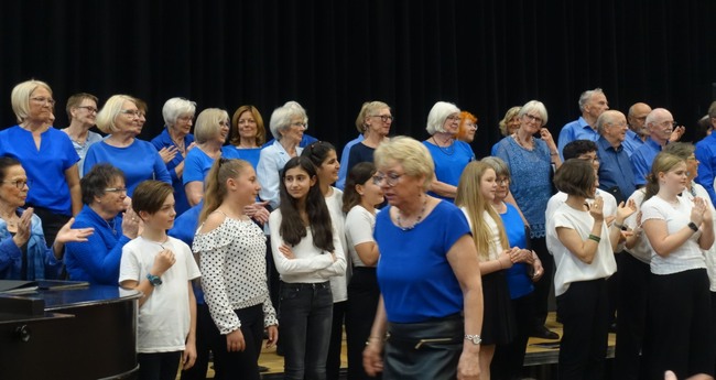 ../previews/010-16 Mai 2024 Konzert 10.jpg.medium.jpeg